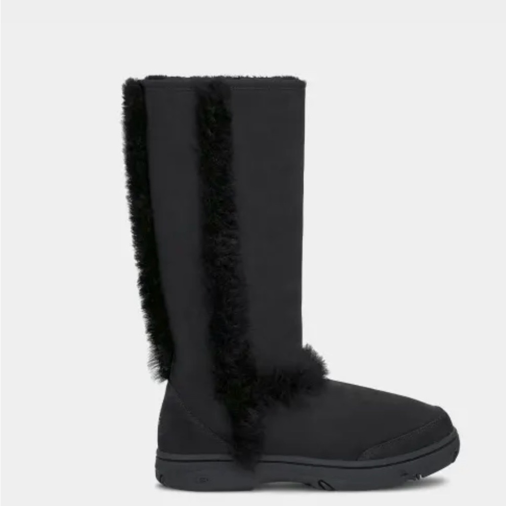 Black extra tall Ugg sunburst boots